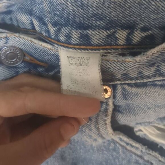 Levis Cutoff Biker Shorts 501 32 - Picture 4 of 8